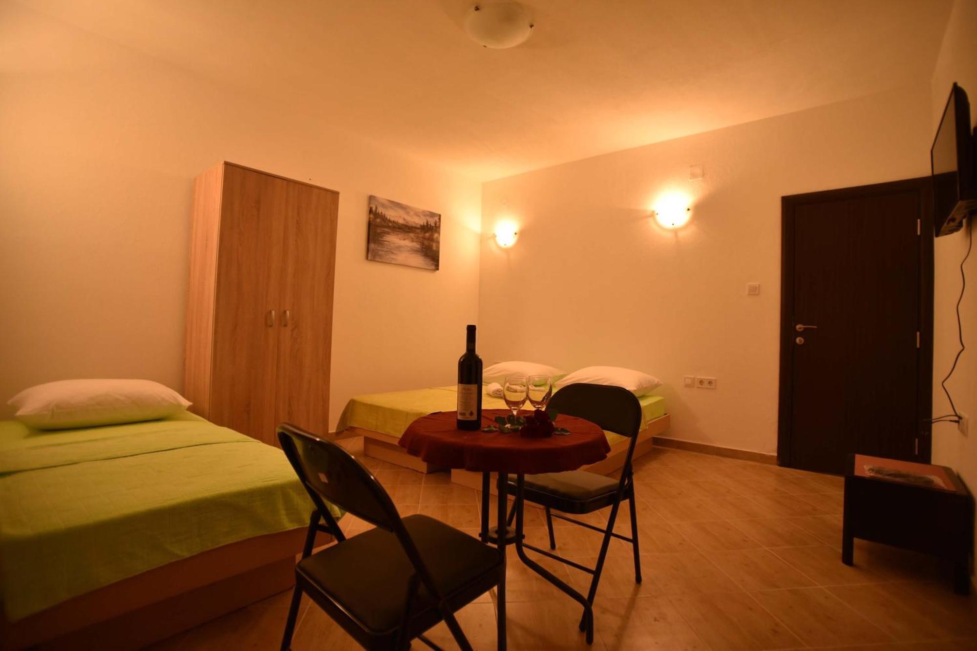 בודווה Apartmani Mihovic - Jaz מראה חיצוני תמונה