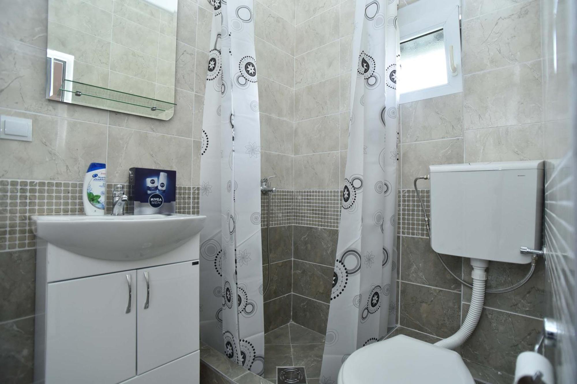 בודווה Apartmani Mihovic - Jaz מראה חיצוני תמונה
